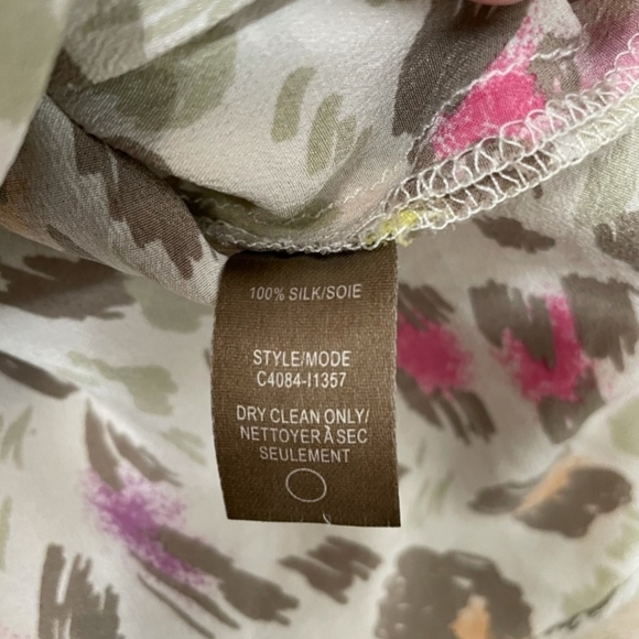 Charlie Jade Silk Blouse ๐ - Picture 12 of 12